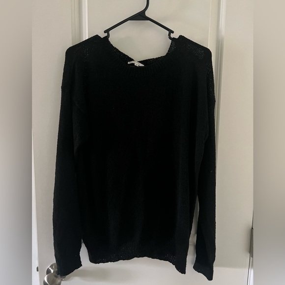 Black sheer sweater with bow tie back - Picture 1 of 2